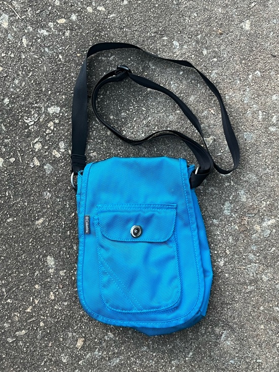 Columbia Handbags - Columbia Blue Crossbody Bag